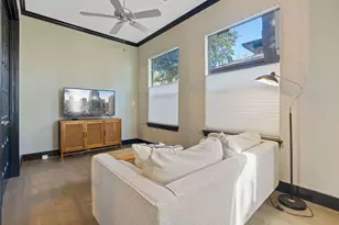 2216 Thornton Rd, Austin, TX 78704 - Photo 5