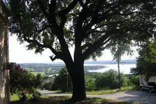 5916 Lago Vista Way, Lago Vista, TX 78645 - Photo 13