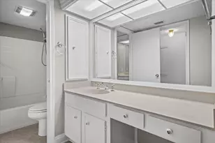 115 World of Tennis Sq, Lakeway, TX 78738 - Photo 23