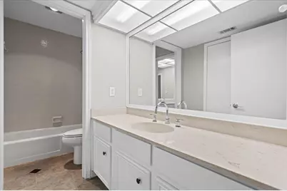 115 World Of Tennis Square, Lakeway, TX 78738 - Photo 19
