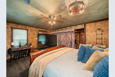 1207 Flag Street, Llano, TX 78643 - Photo 15