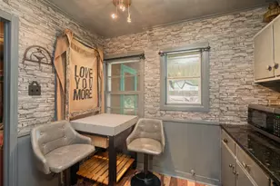 1207 Flag St, Llano, TX 78643 - Photo 7