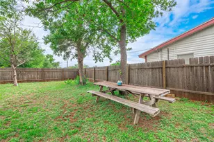 1207 Flag St, Llano, TX 78643 - Photo 35