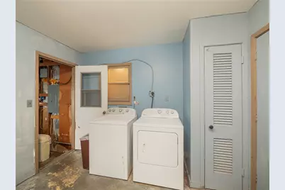 1207 Flag Street, Llano, TX 78643 - Photo 27