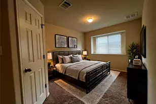 2708 Cottonwood Shores Dr, Austin, TX 78725 - Photo 33