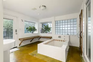 1007 E 8th St, Austin, TX 78702 - Photo 21