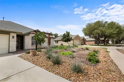 1016 Klondike Loop, Round Rock, TX 78665 - Photo 5