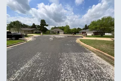 117 Allison Cove, Elgin, TX 78621 - Photo 13