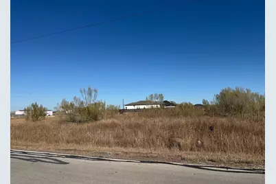 109 Desperado Loop, Del Valle, TX 78617 - Photo 7