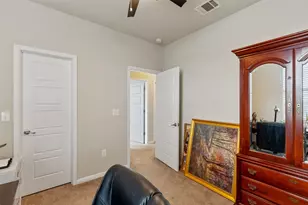 557 Twisted Oaks Ln, Buda, TX 78610 - Photo 21