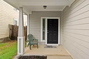 557 Twisted Oaks Ln, Buda, TX 78610 - Photo 3