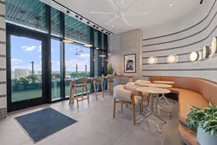 610 Davis St, Austin, TX 78701 - Photo 21