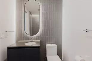 610 Davis St, Austin, TX 78701 - Photo 17