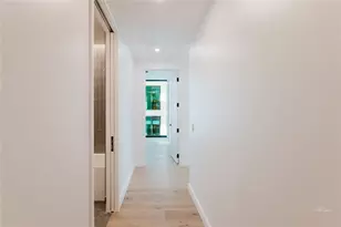 610 Davis St, Austin, TX 78701 - Photo 3