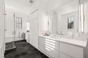 615 Harthan St, Austin, TX 78703 - Photo 15