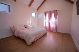 185 N Blushing Dr, Cedar Creek, TX 78612 - Photo 11