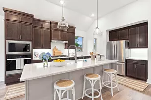 1108 Pansy Trl, Georgetown, TX 78628 - Photo 5