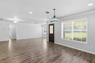 163 Lakeside Dr, Seguin, TX 78155 - Photo 5