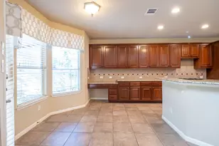 5501 Fort Benton Dr, Austin, TX 78735 - Photo 7