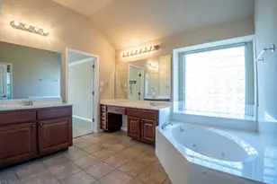 5501 Fort Benton Dr, Austin, TX 78735 - Photo 15