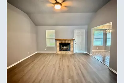 7 S Bobcat Court, Morgan's Point Resort, TX 76513 - Photo 3