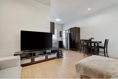 2400 Louis Henna Boulevard #305, Round Rock, TX 78664 - Photo 13