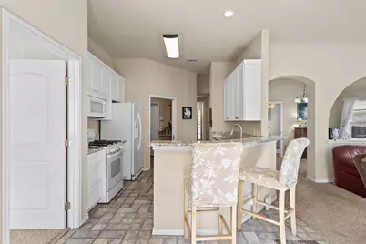 2346 Friarcreek Loop, Round Rock, TX 78664 - Photo 15