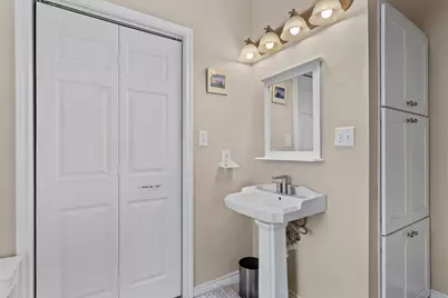 2346 Friarcreek Loop, Round Rock, TX 78664 - Photo 23