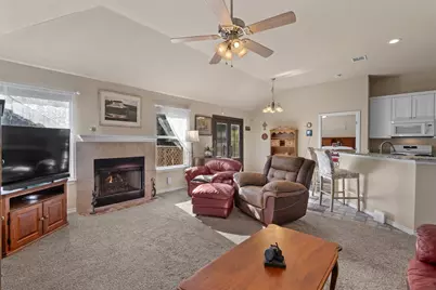 2346 Friarcreek Loop, Round Rock, TX 78664 - Photo 11