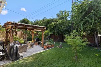 2346 Friarcreek Loop, Round Rock, TX 78664 - Photo 35