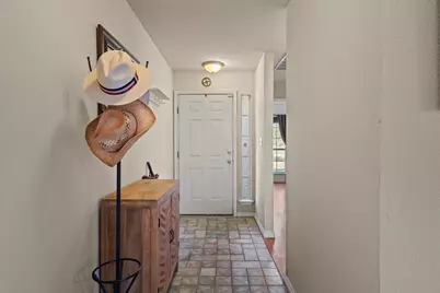 2346 Friarcreek Loop, Round Rock, TX 78664 - Photo 5