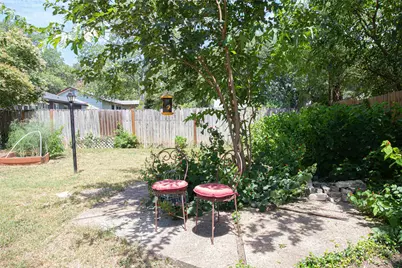 902 Austin Highlands Boulevard, Austin, TX 78745 - Photo 31