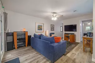 7406 Shadow Hill Dr, Austin, TX 78731 - Photo 7