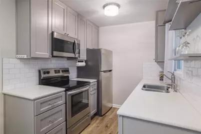 7406 Shadow Hill Drive #108, Austin, TX 78731 - Photo 11