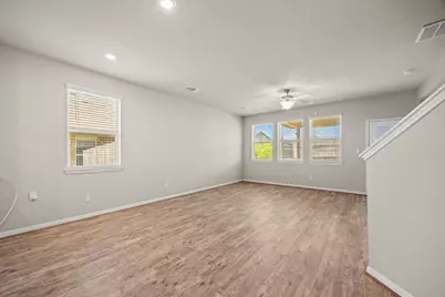 19004 Quebrada Drive, Pflugerville, TX 78660 - Photo 11
