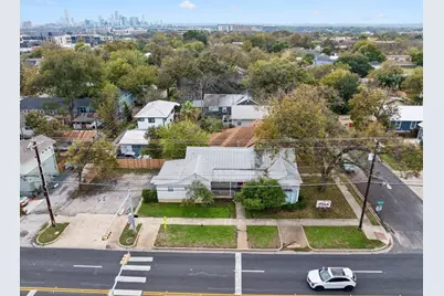 1107 W 45th Street W, Austin, TX 78756 - Photo 5
