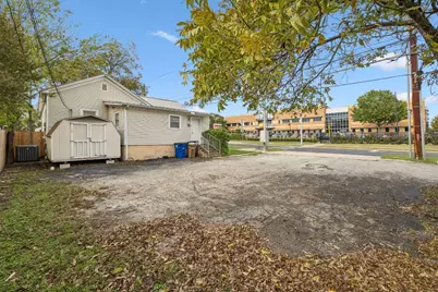 1107 W 45th Street W, Austin, TX 78756 - Photo 7