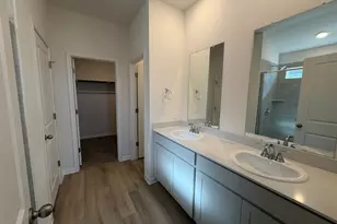 112 Honey Bee Rd, Jarrell, TX 76537 - Photo 9