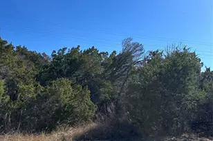 9332 Oxbow Cir, Lago Vista, TX 78645 - Photo 1