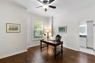1300 Puddleby Cove, Austin, TX 78746 - Photo 23