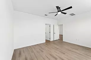 16100 Emma Edge Ln, Pflugerville, TX 78640 - Photo 13
