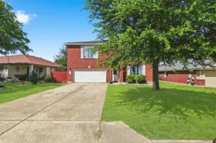111 Brazos Ln, Kyle, TX 78640 - Photo 3