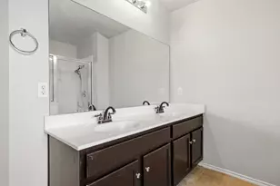 111 Brazos Ln, Kyle, TX 78640 - Photo 17