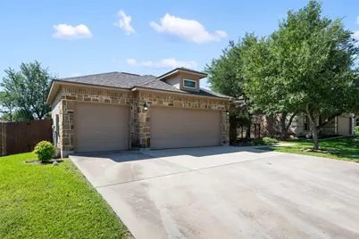 608 Algerita Drive, Georgetown, TX 78628 - Photo 3