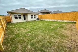 308 Globe Mallow Cir, Kyle, TX 78640 - Photo 29