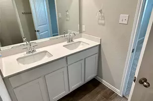 308 Globe Mallow Cir, Kyle, TX 78640 - Photo 17