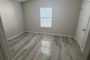 1904 Hearthstone Dr, Austin, TX 78757 - Photo 13