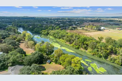 909 Hudgins Street, Smithville, TX 78957 - Photo 39