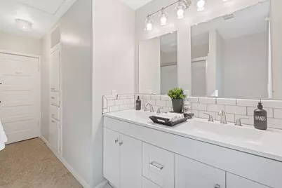 909 Hudgins Street, Smithville, TX 78957 - Photo 21