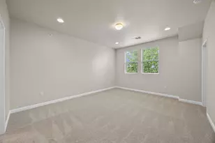 6814 E Riverside Dr, Austin, TX 78741 - Photo 21